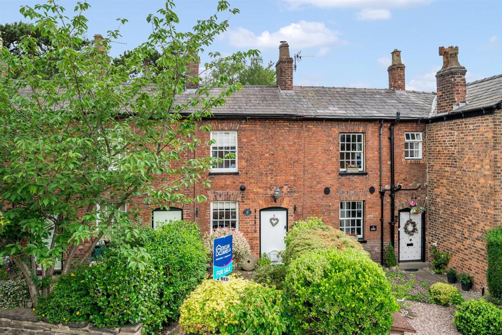 Main image of property: New Road, Lymm