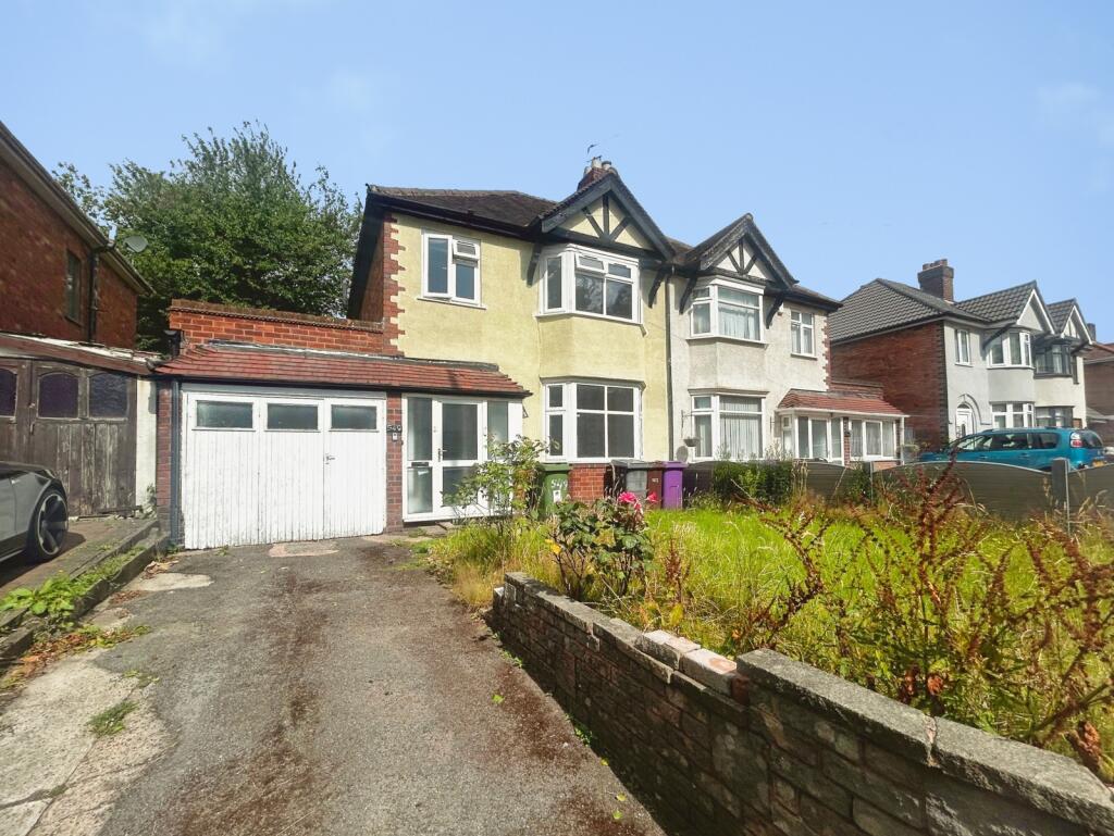 Main image of property: Cannock Road, Wolverhampton, West Midlands, WV10