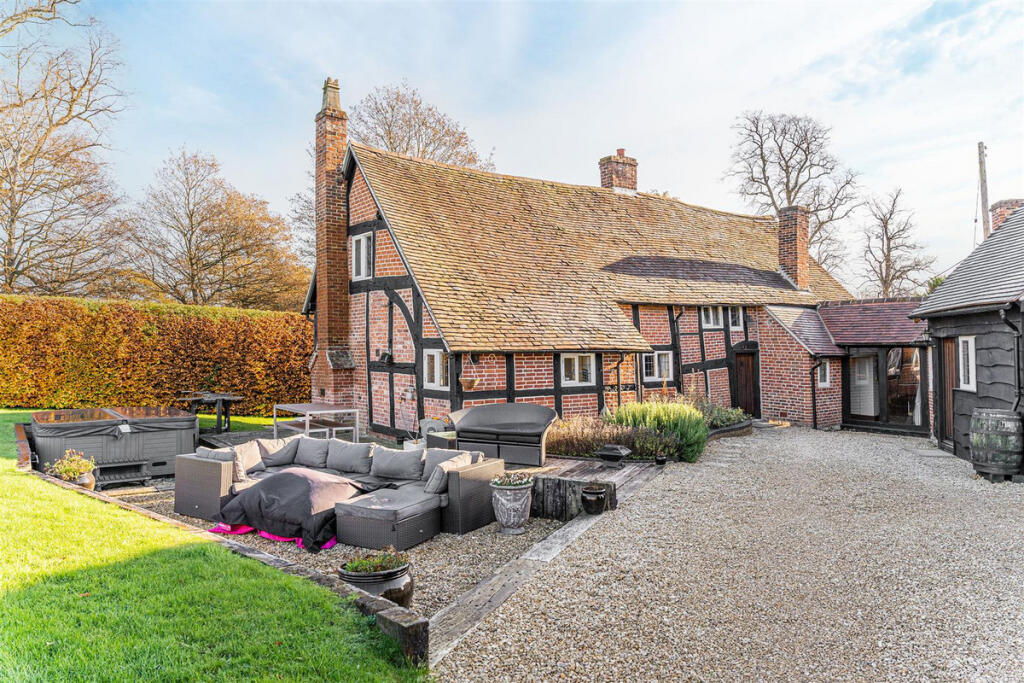 Additional image 21 of Coughton Alcester, Warwickshire, B49 5HU