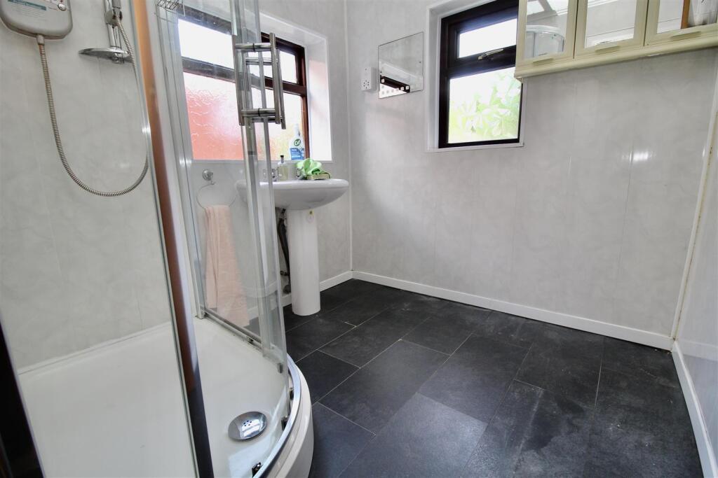 House in Birmingham, West Midlands - View 5