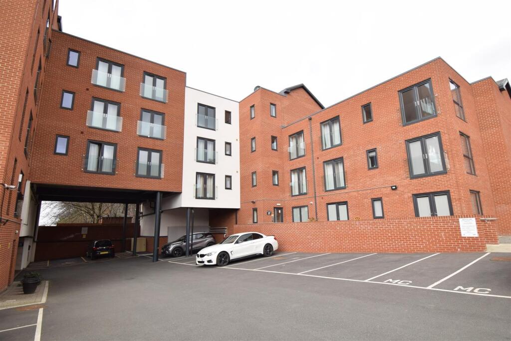 Main image of property: Cross Green Lane, Cross Green, Leeds, LS9 0DS