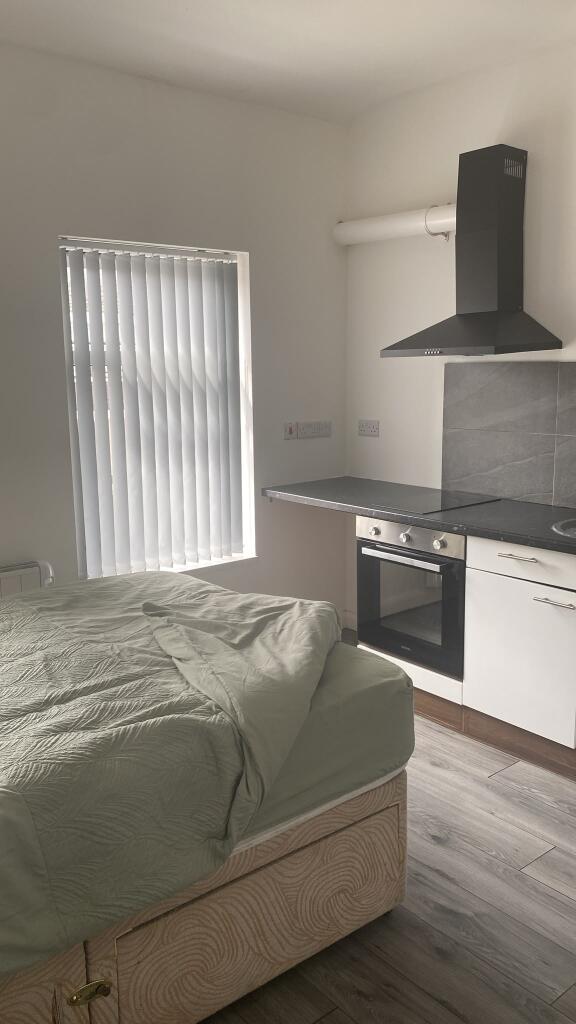 Main image of property: Foleshill Road, Coventry, West Midlands, CV6