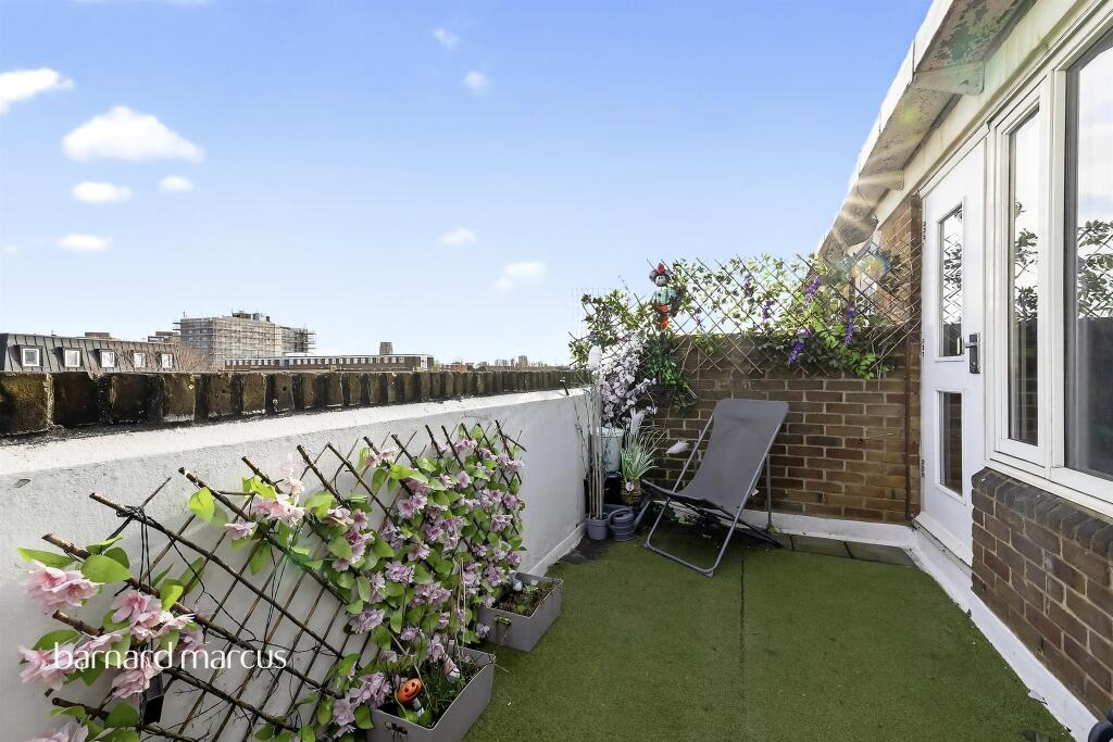 Main image of property: Market Place, London