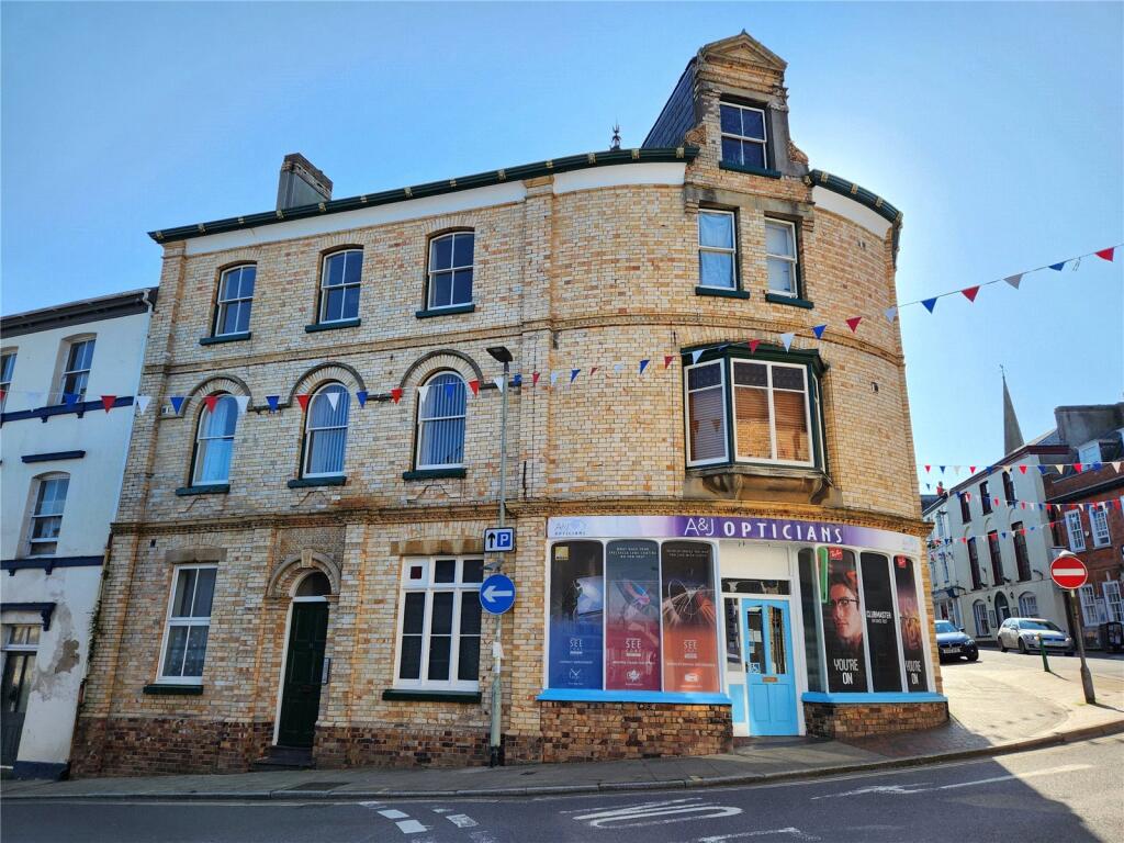 Main image of property: Flat 3, 10 Fore Street, Great Torrington