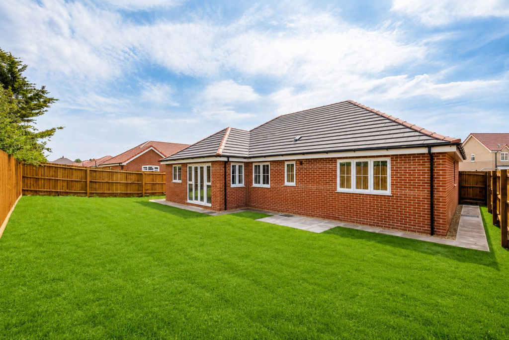 House in East Lindsey, Woodhall Spa - View 2