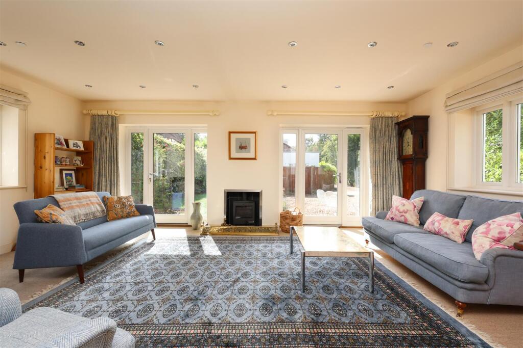 Coombe Lane, Stoke Bishop, Bristol photo 2