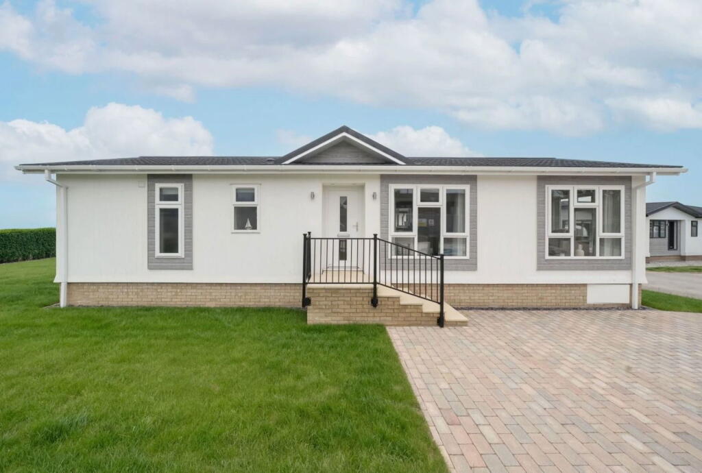 Main image of property: Omar Anniversary 45'x20', Dolbeare Court, Landrake, Saltash, Cornwall, PL12 5FH