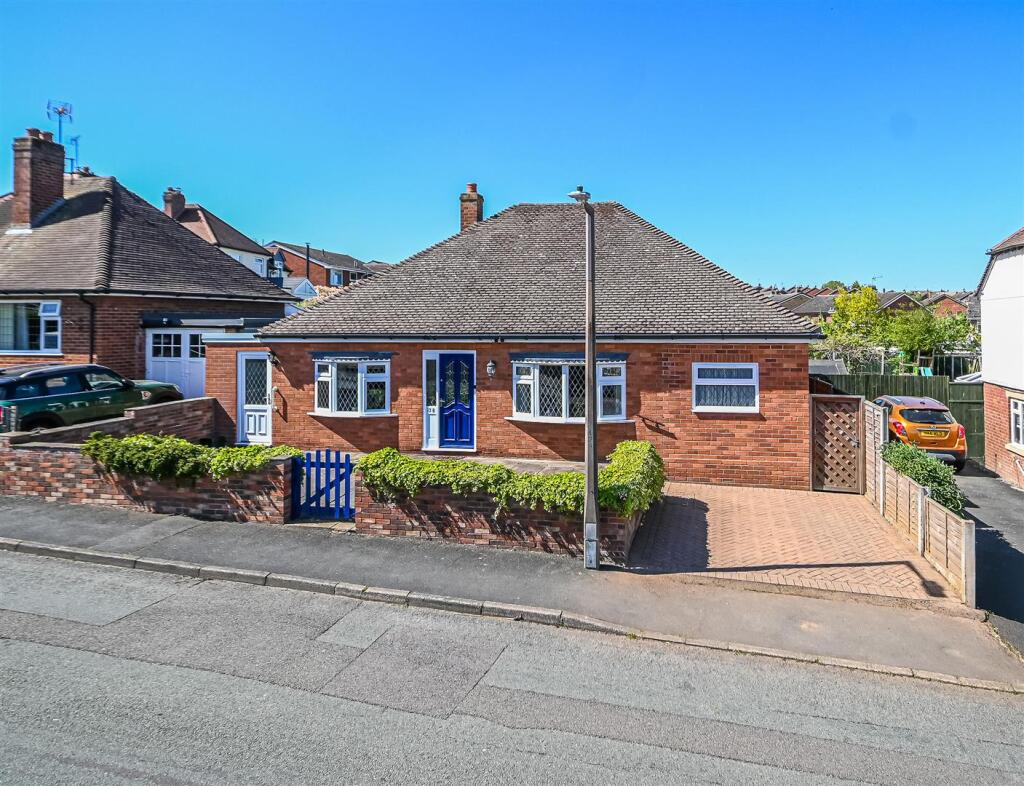 Main image of property: 13b The Hookfield, Bridgnorth