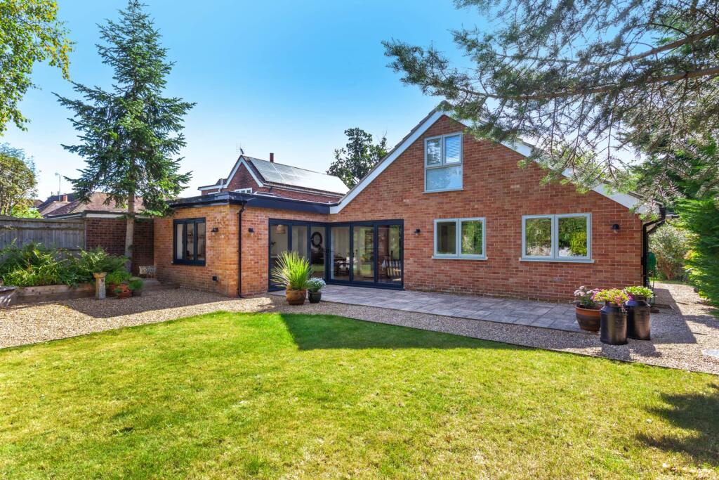 Main image of property: Goring Heath Road, Whitchurch Hill, South Oxfordshire