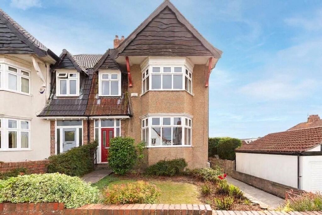 Main image of property: Rockside Drive, Bristol, BS9
