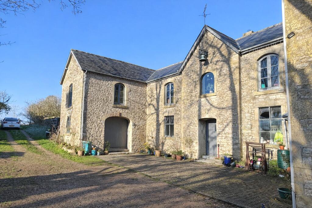 Main image of property: The Hayloft, former stables and coach house