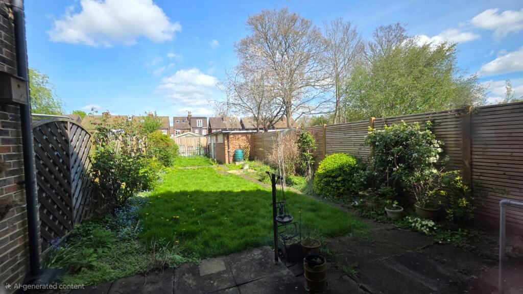 House in Redhill - View 5