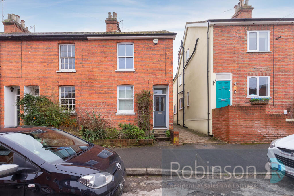 Main image of property: College Glen, Maidenhead, Berkshire