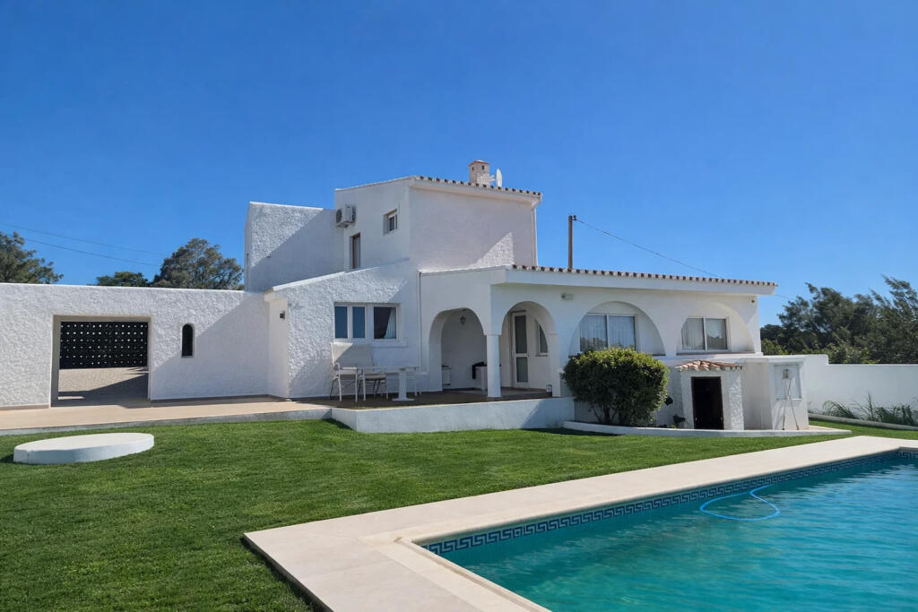 Main image of property: Andalucia, Malaga, Manilva