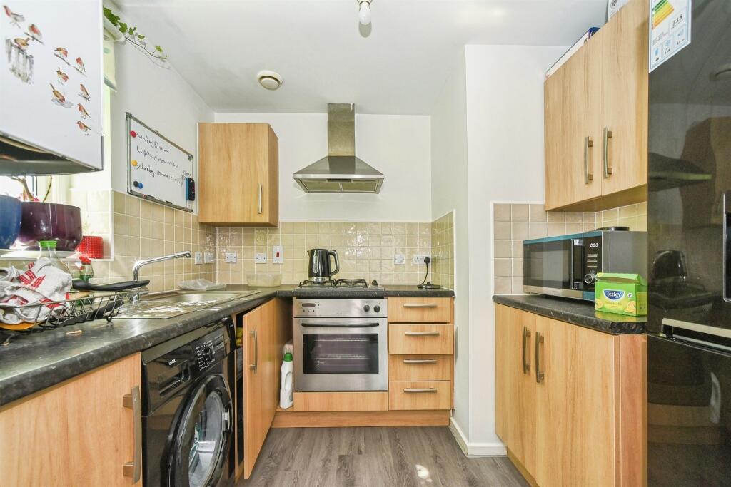 Apartment in Stratton St Margaret, Greenbridge, Coleview - View 2