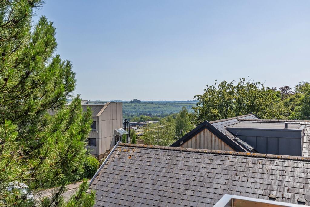 Apartment in Winchester, Sleepers' Hill - View 5