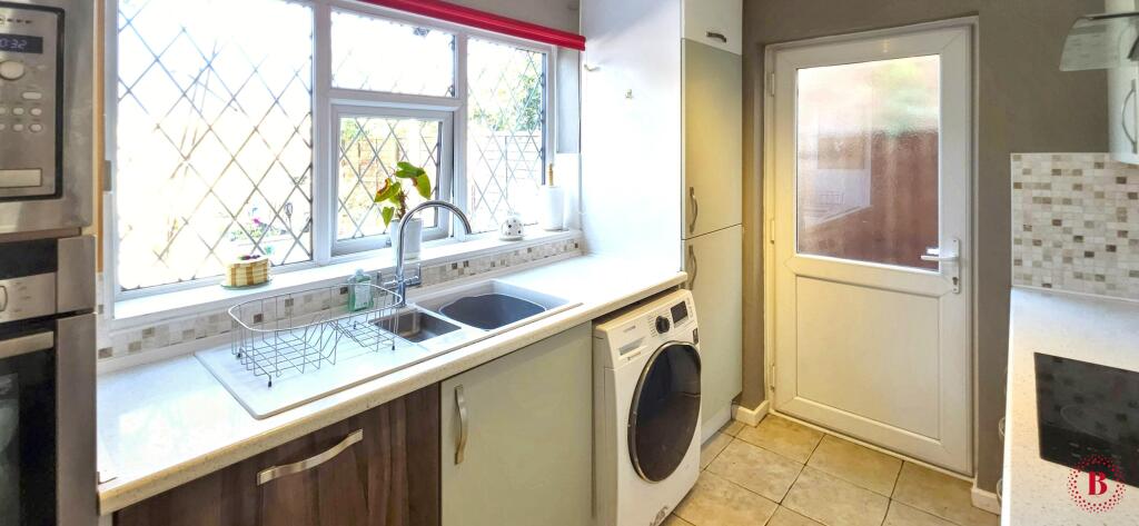 Cromwell Road, Tamworth, B79 - View 6