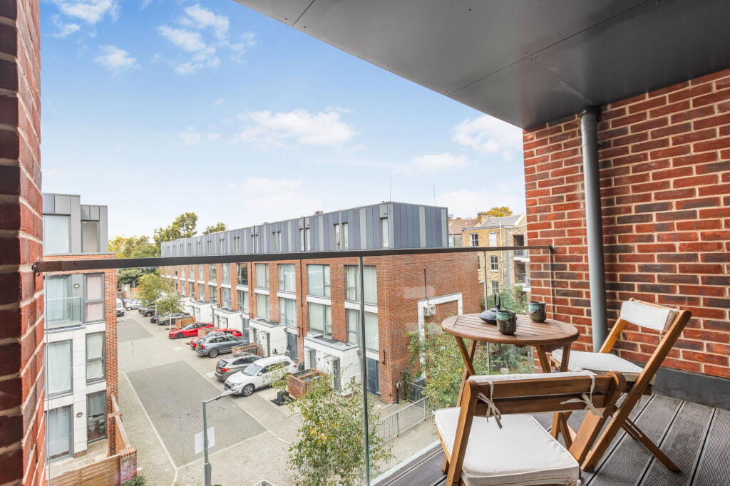 Ferrier Apartments, Clapham Road SW9 photo 2