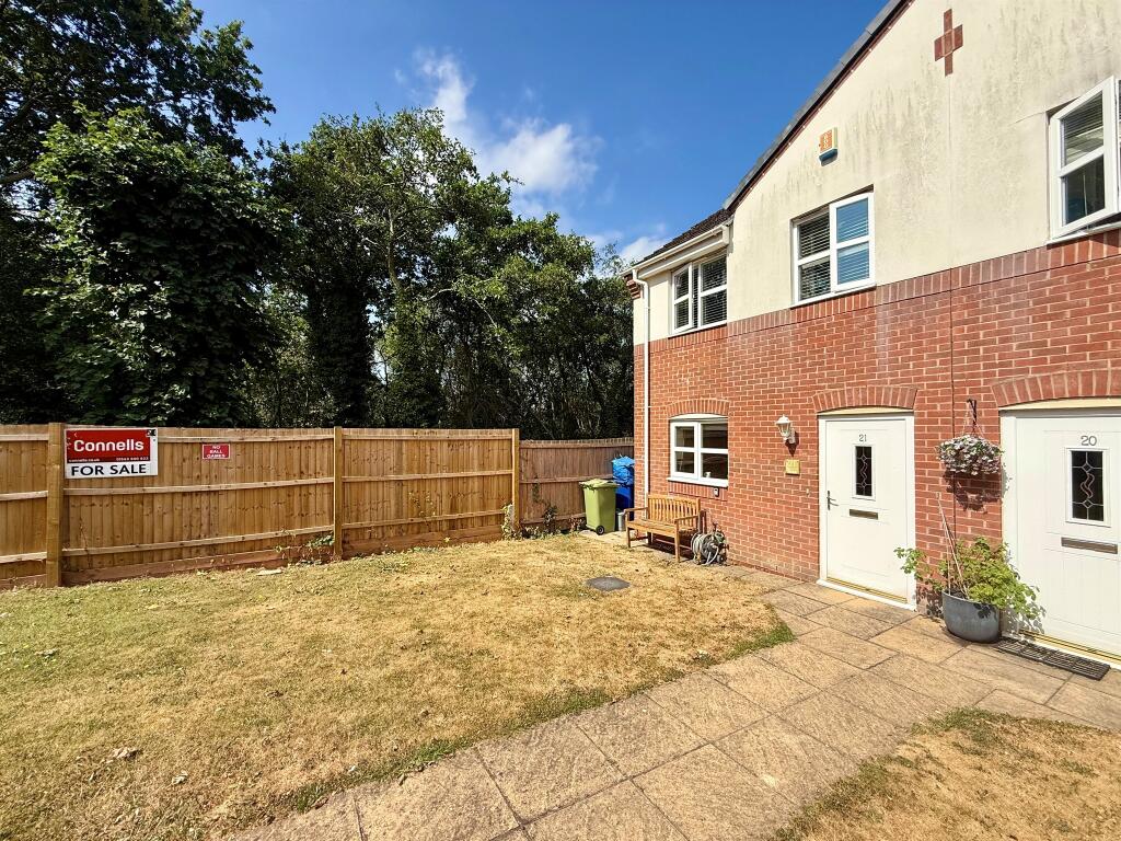 Main image of property: Meadowbrook Close, Hednesford, Cannock