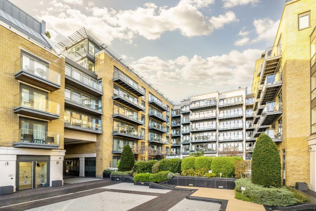 Apartment in Twickenham - View 2