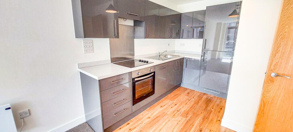 Apartment in Manchester - View 4
