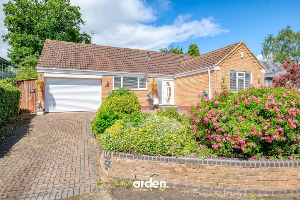 House in Redditch, Headless Cross