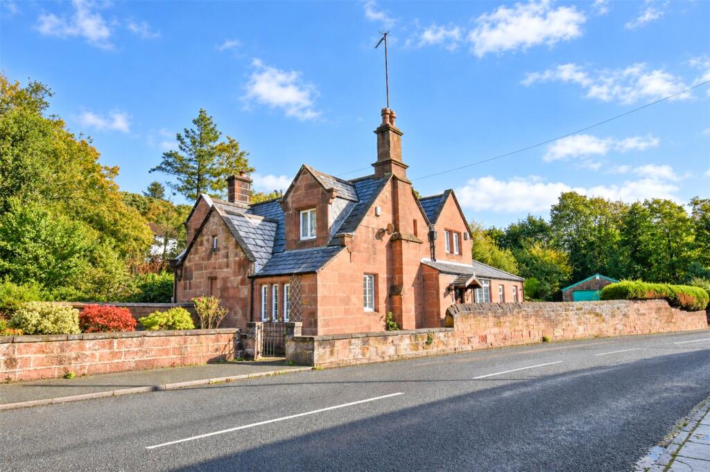 2-bed semi-detached on Caldy Road, Wirral, £550,000