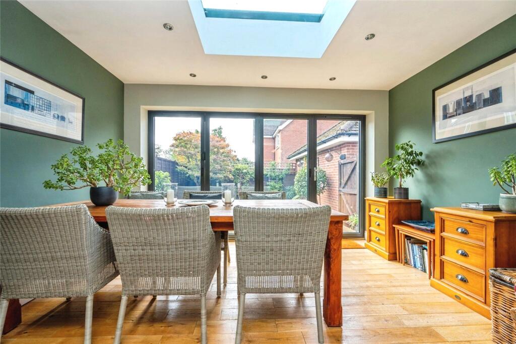 House in Warwick, Myton Park - View 4