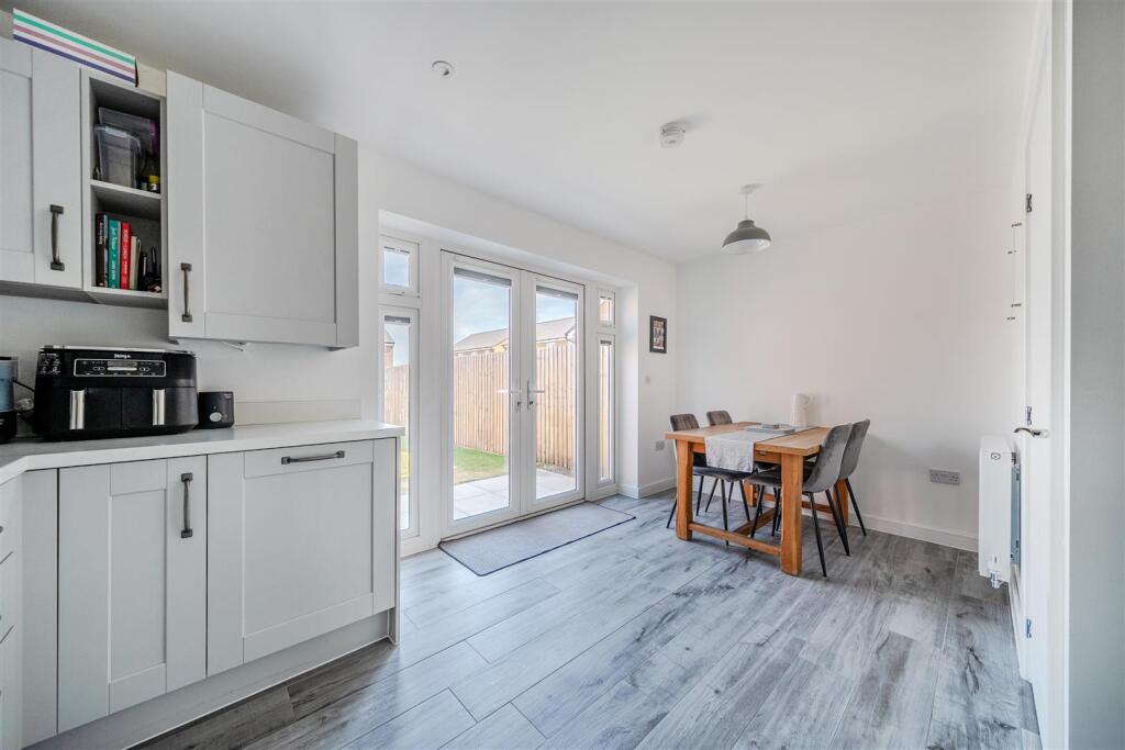 3 Chesters Place Shrewsbury, SY2 6GB photo 4