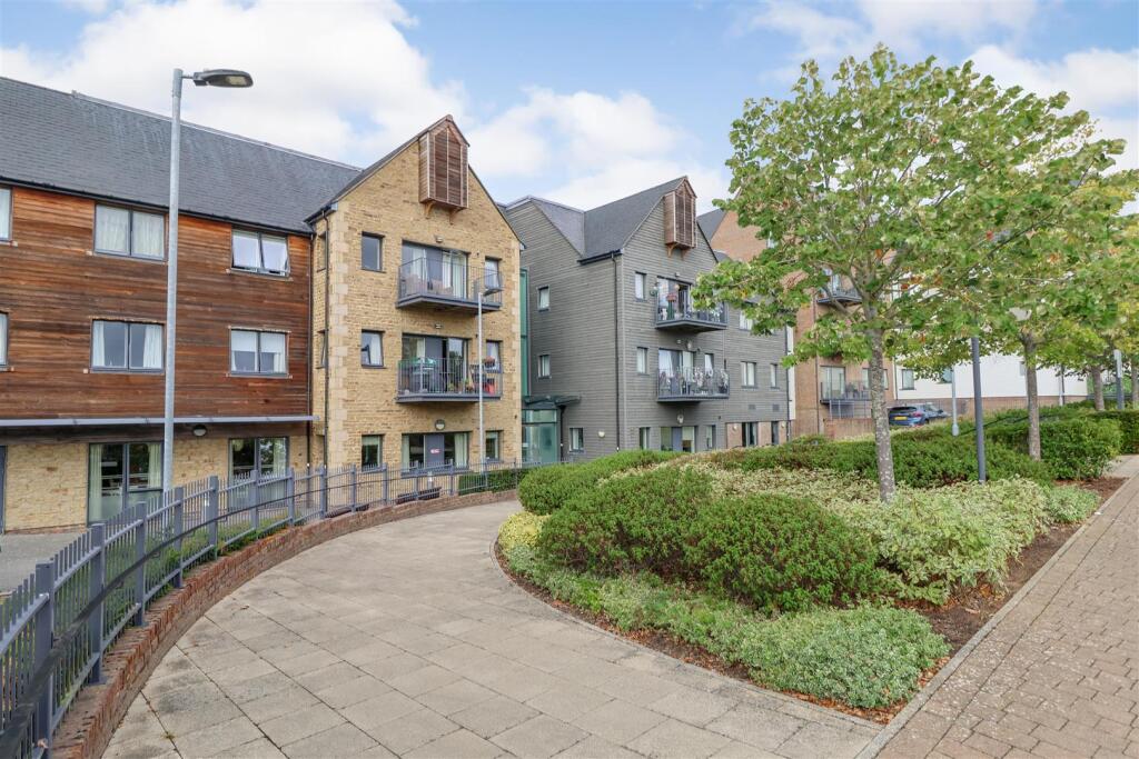Main image of property: The Boulevard, Horsham