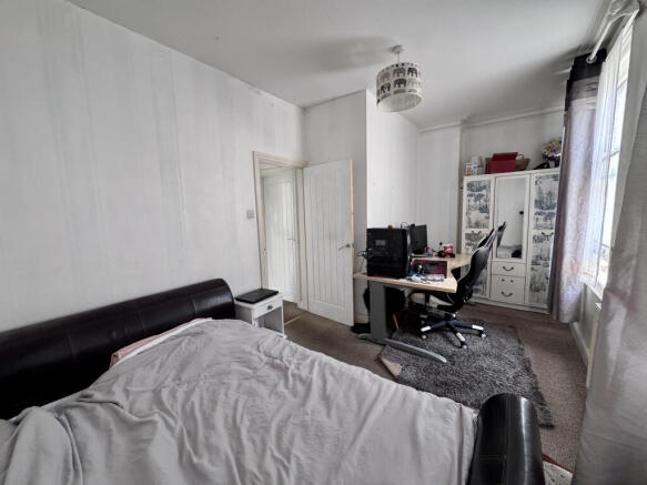 Flat 1 Bed 1