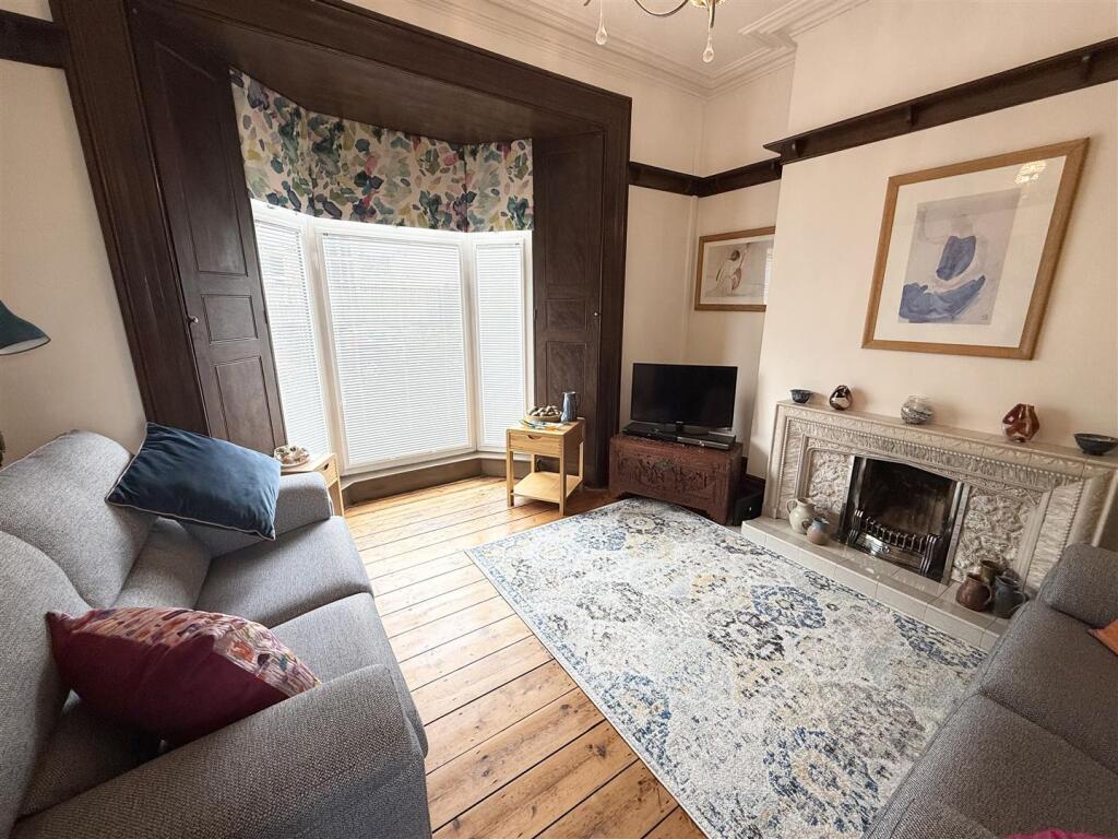 Clifton Street, Aberdare photo 4