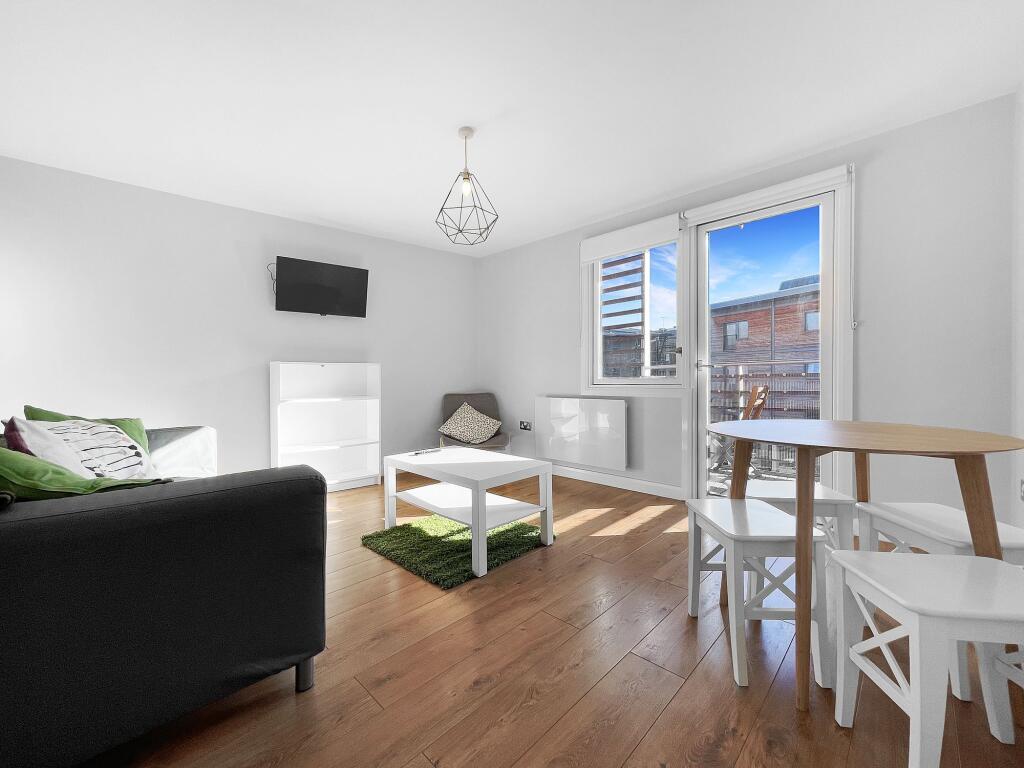 Main image of property: North Crescent, 55 North Street, Leeds LS2