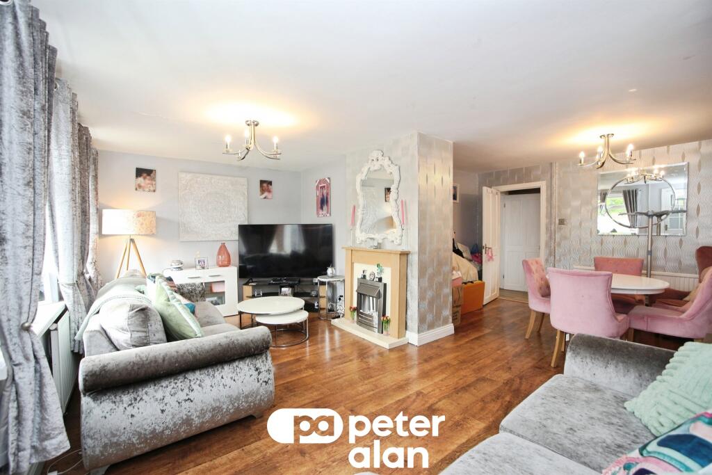 House in Pontllanfraith, Caerphilly - View 3