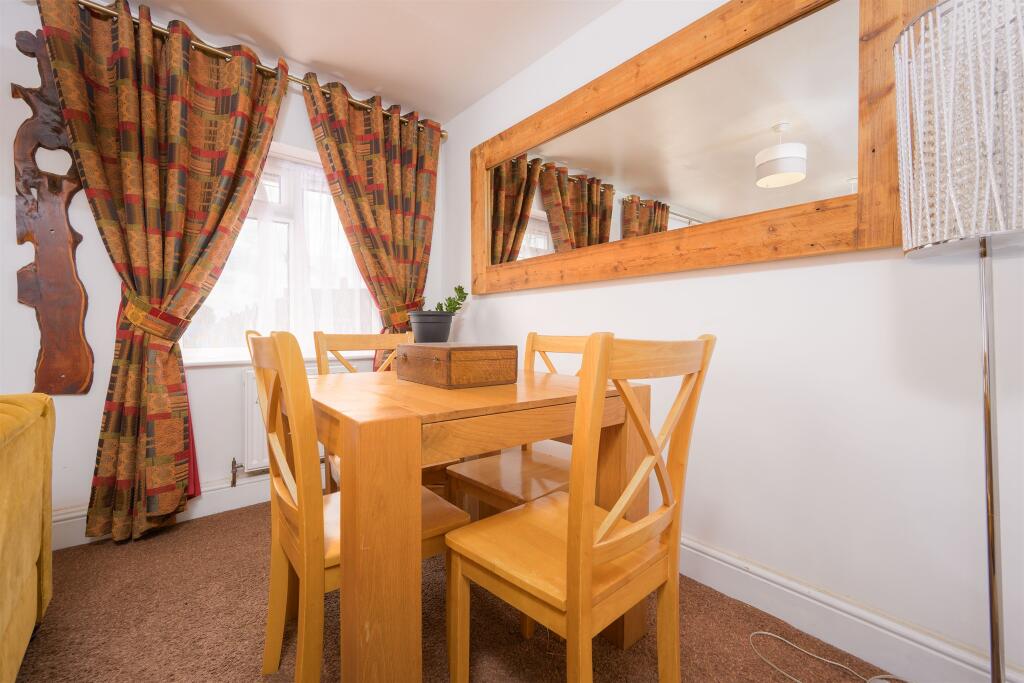 Apartment in Kettering, Ise Lodge - View 4