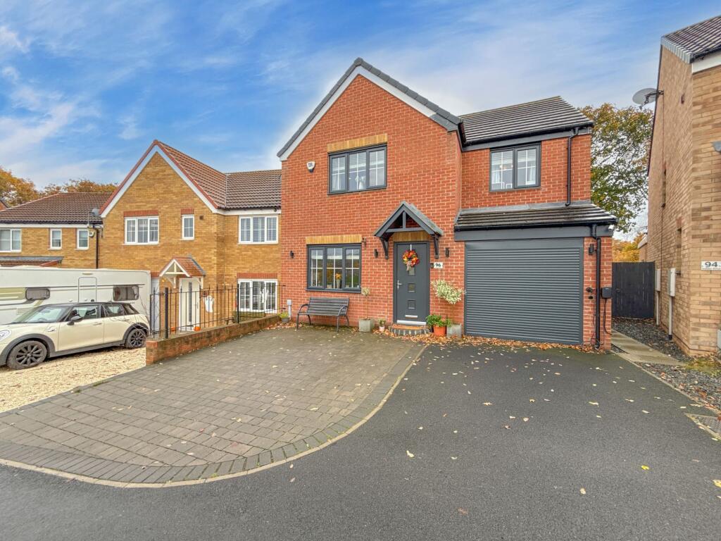 4-bed detached on Kielder Drive, The Middles, DH9, £245,000