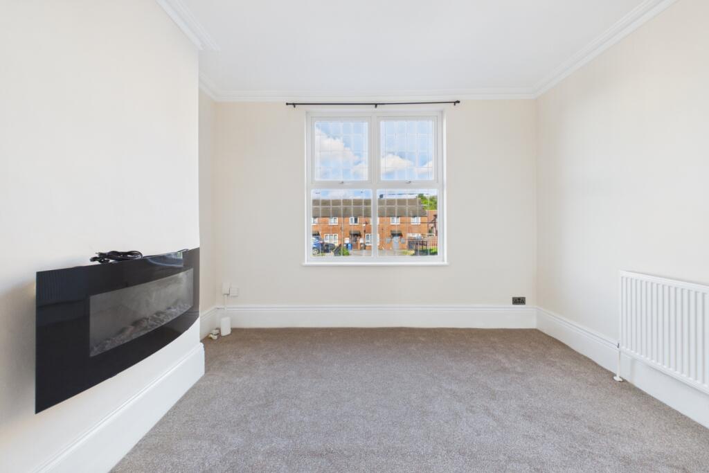 House in Sheffield, South Yorkshire - More
