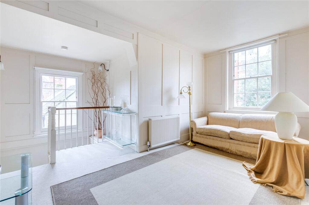 2 bedroom semi-detached house for rent