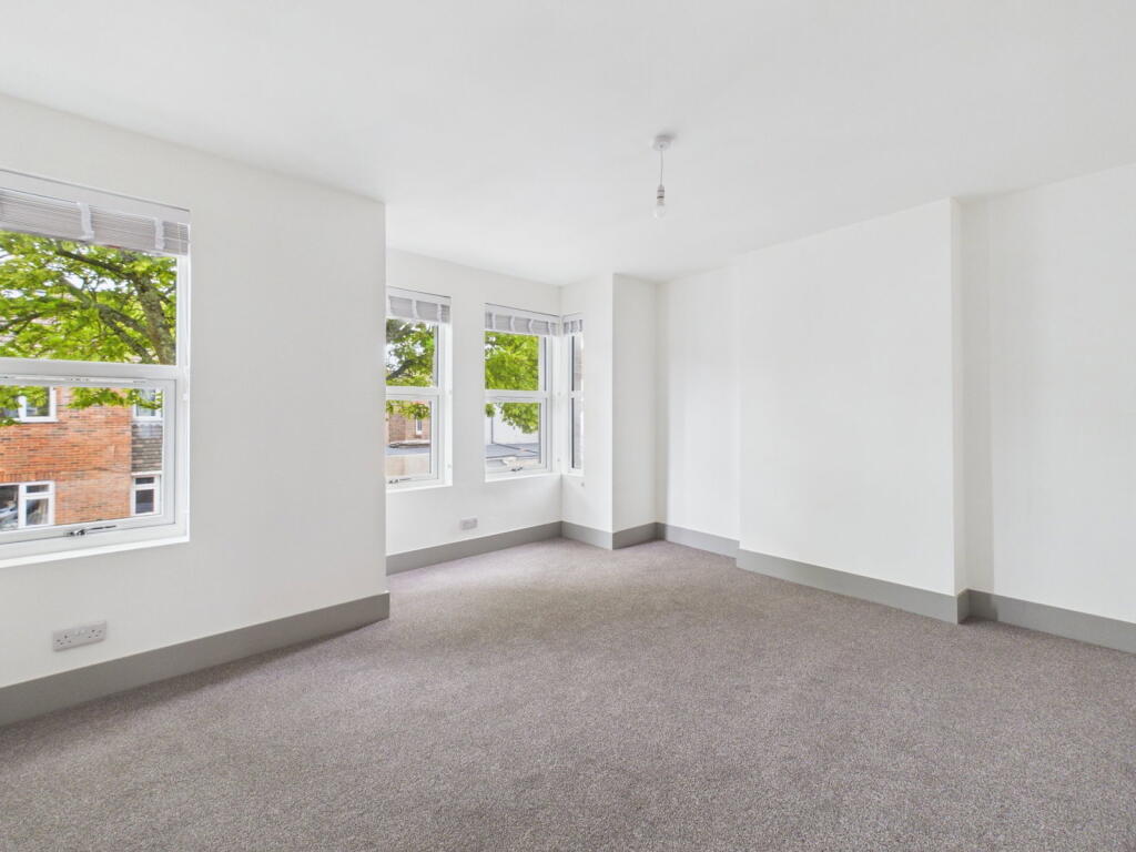 House in Worthing, West Worthing - More