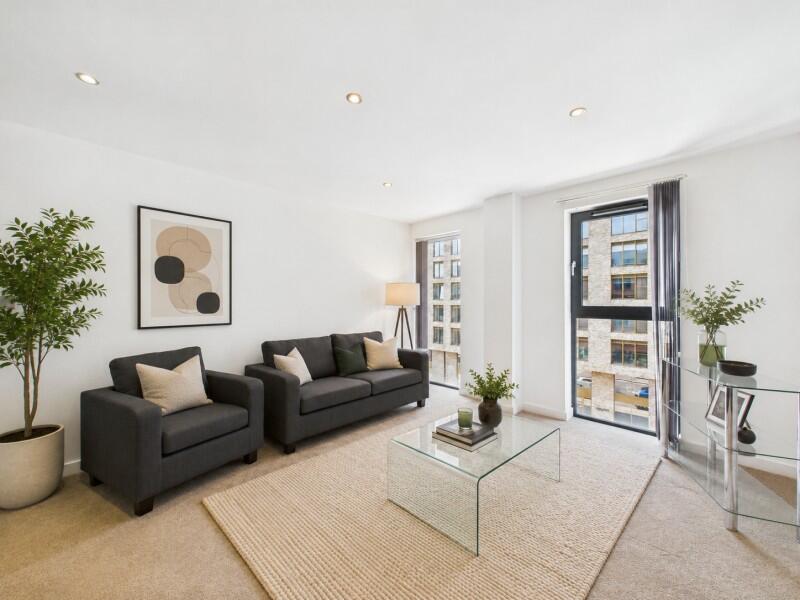 Main image of property: Nuovo, Ancoats