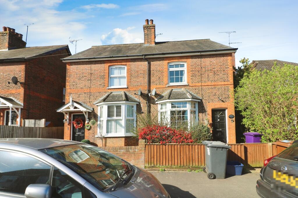 Main image of property: Pondcroft Road, Knebworth, SG3