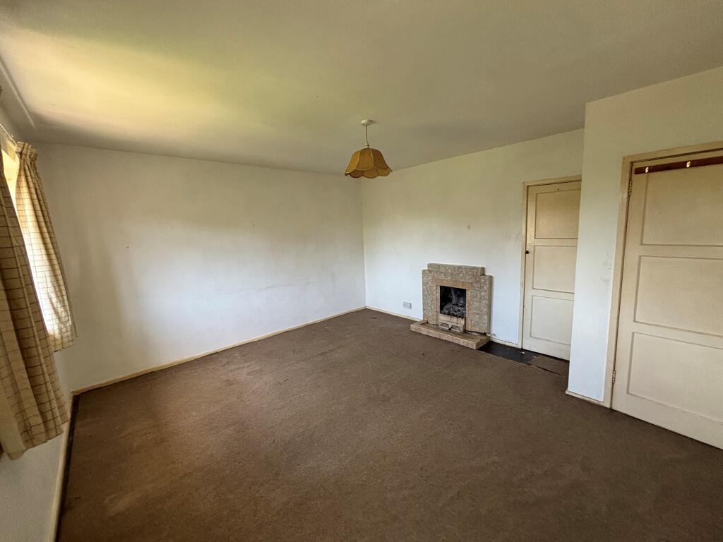 Apartment in Tonbridge - View 2