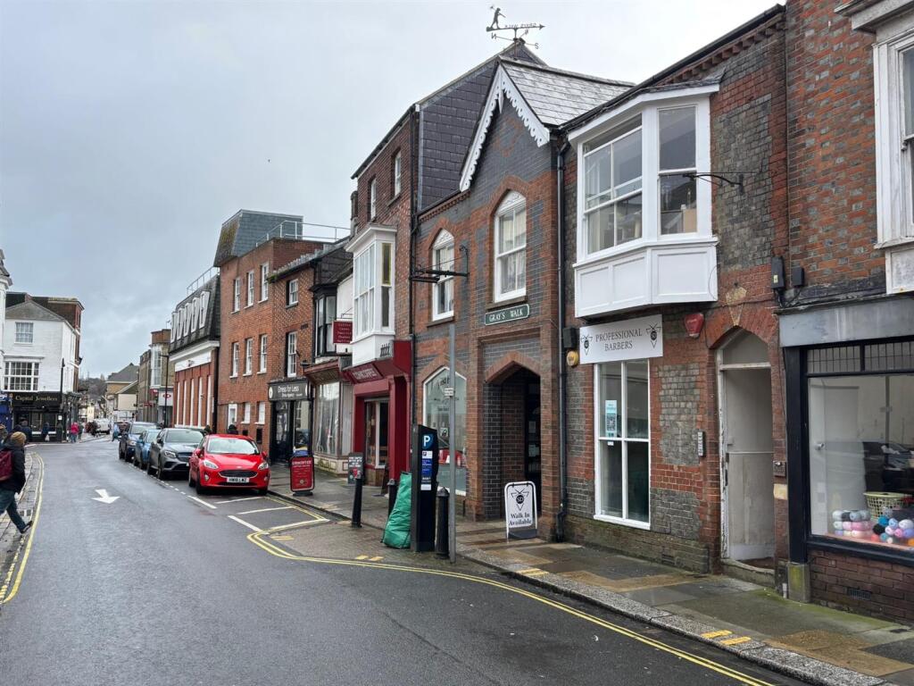 Main image of property: Pyle Street, Newport