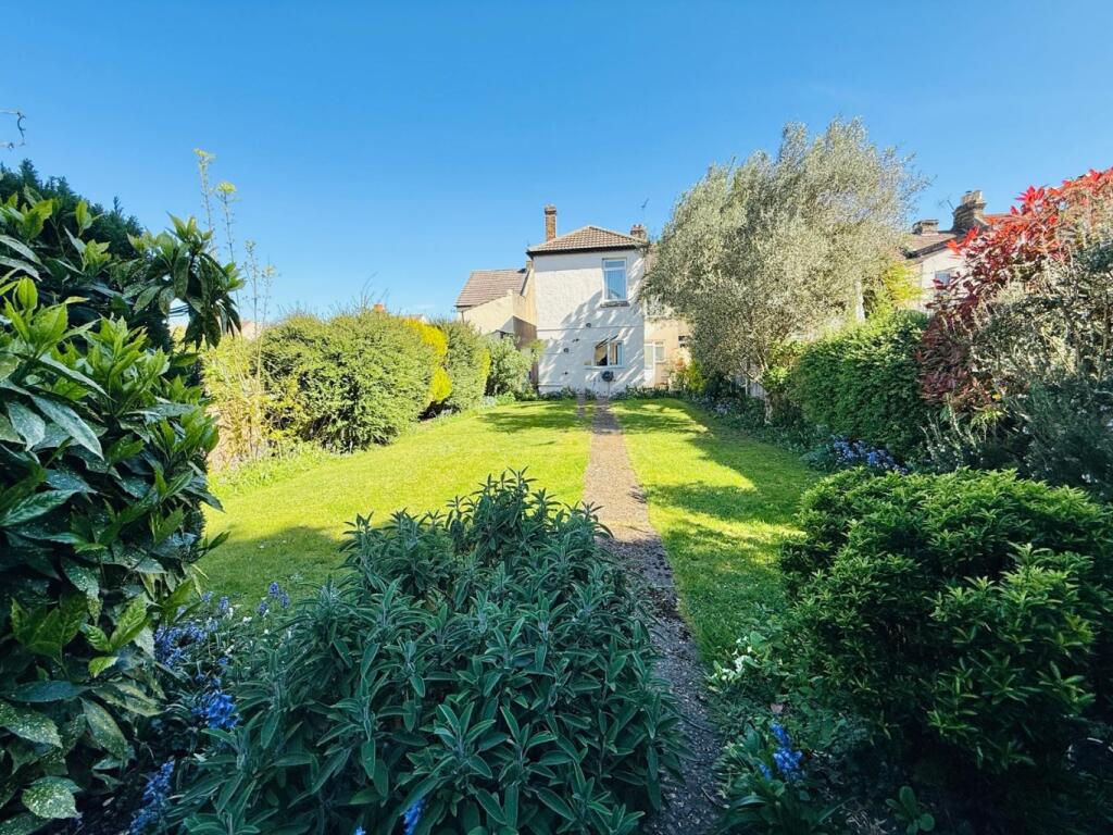 Livingstone Road, Gillingham, photo 2