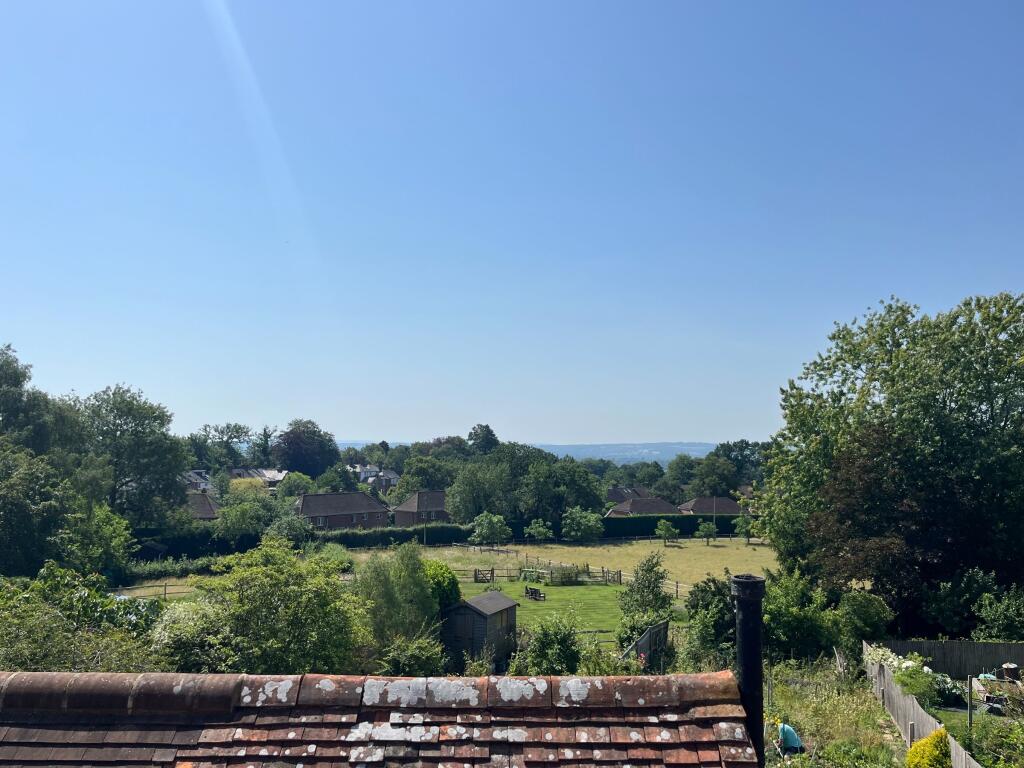 House in Sevenoaks, Westerham - View 3