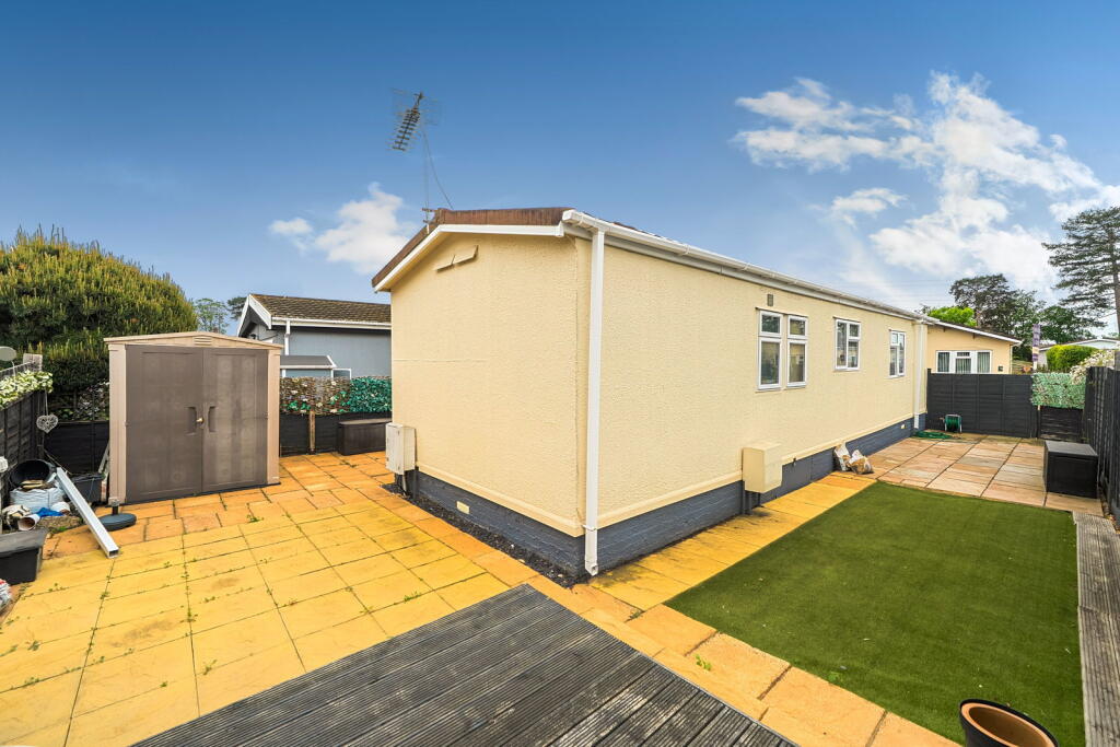 Main image of property: Orchards Residential Park, Slough, BERKSHIRE, SL3 6QQ