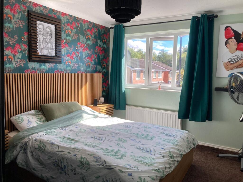 House in Newcastle upon Tyne - More
