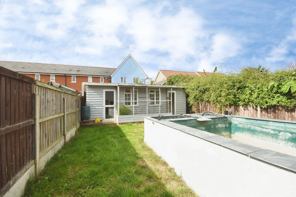 House in Braintree, Rayne - View 3
