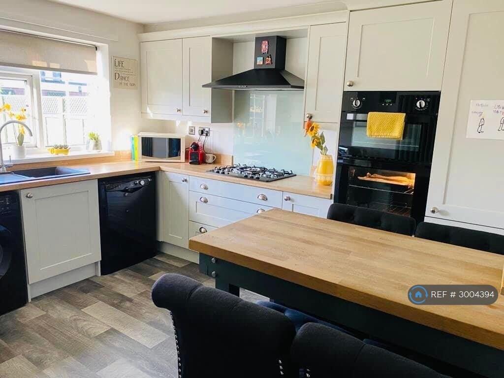 Main image of property: Nursery Road, Radcliffe-On-Trent, Nottingham, NG12