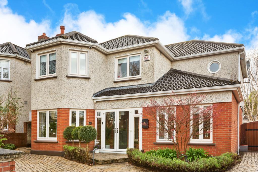 Main image of property: 11 Orlagh Lodge, Knocklyon, Dublin 16, D16 N2F9